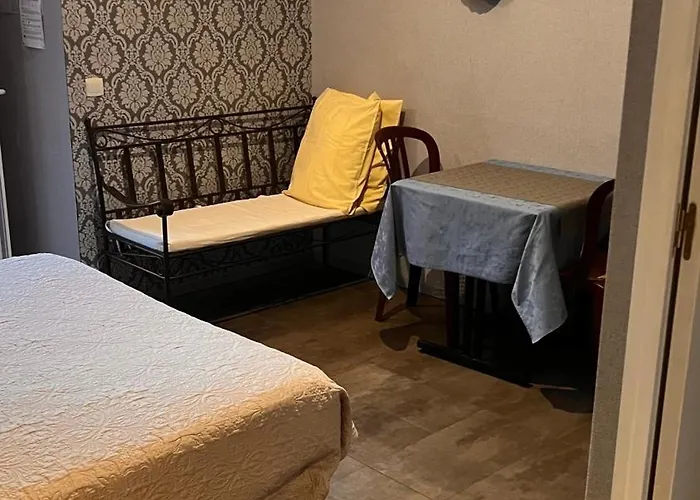 La Chaumiere D Agde
